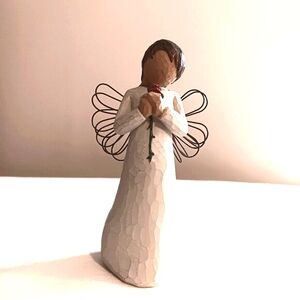 Willow Tree Loving Angel Sculpture 4.5" Susan Lordi Figurine Resin Collectible